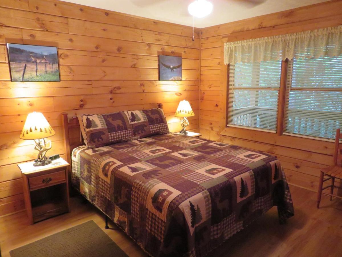 Misty Creek Log Cabins Мегги-Вэлли Экстерьер фото